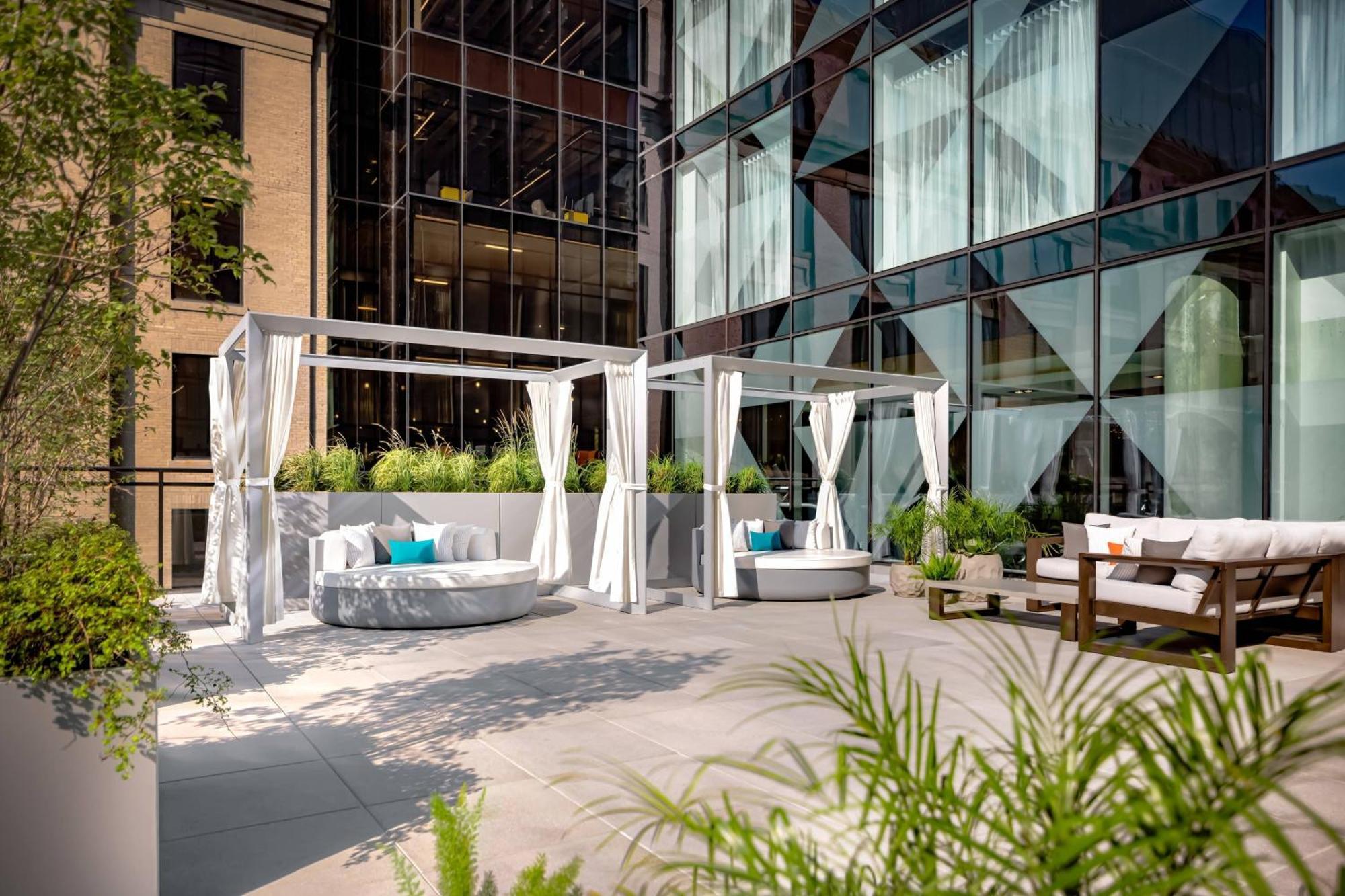 Humaniti Hotel Montreal, Autograph Collection Esterno foto